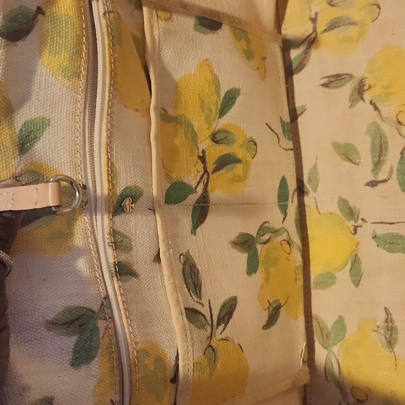 KATE SPADE CANVAS STORYBOOK LEMON PRINT TOTE EUC - Picture 9 of 12